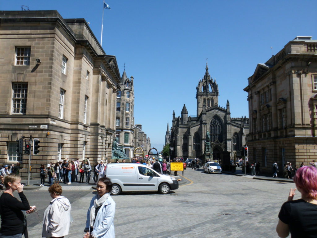 deur Edinburgh