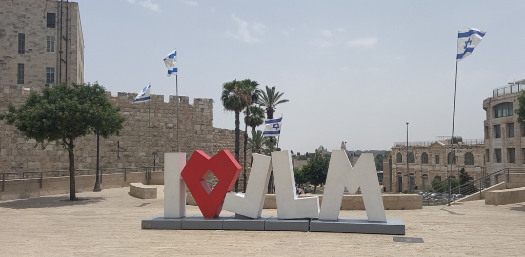 Jerusalem Israel  muur en  die 'I love Jerusalem sign'