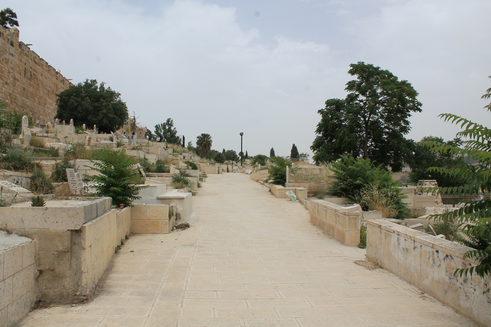 Muur van Jerusalem, Moslem begraafplaas